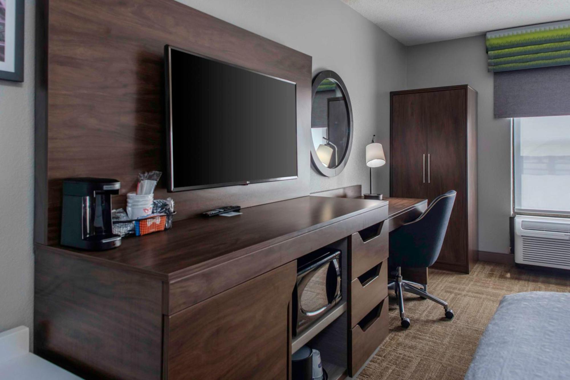 Hampton Inn Detroit Northville Εξωτερικό φωτογραφία
