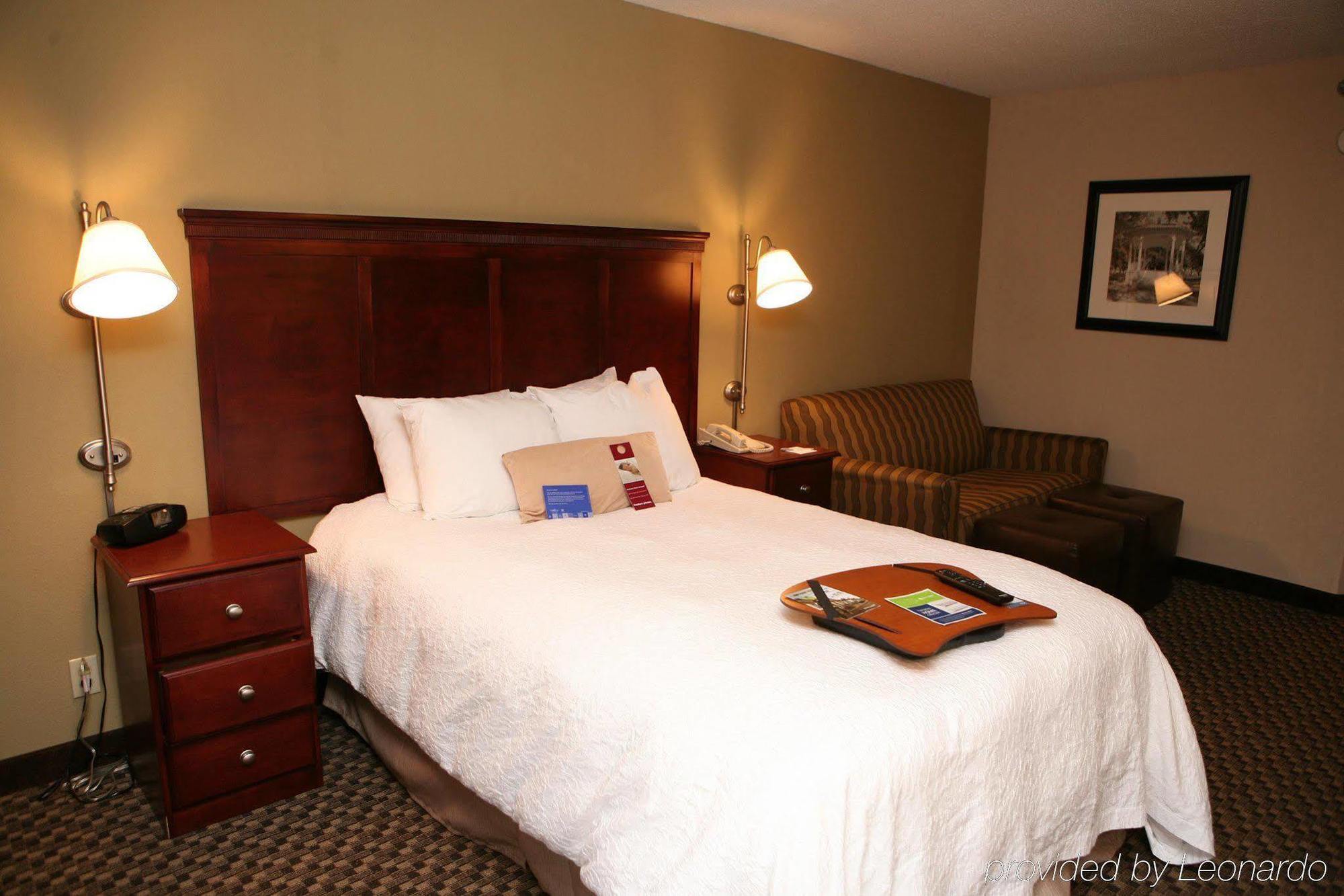 Hampton Inn Detroit Northville Δωμάτιο φωτογραφία