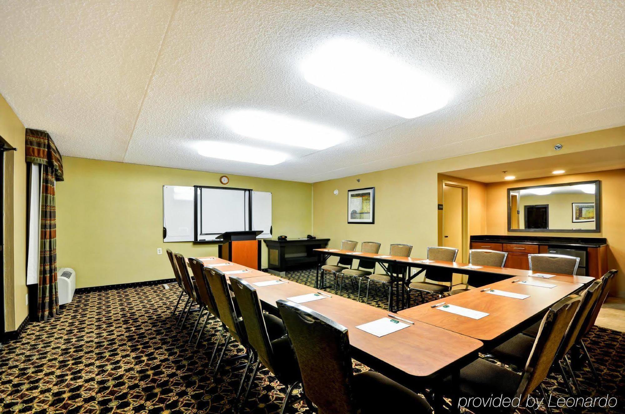 Hampton Inn Detroit Northville Εξωτερικό φωτογραφία