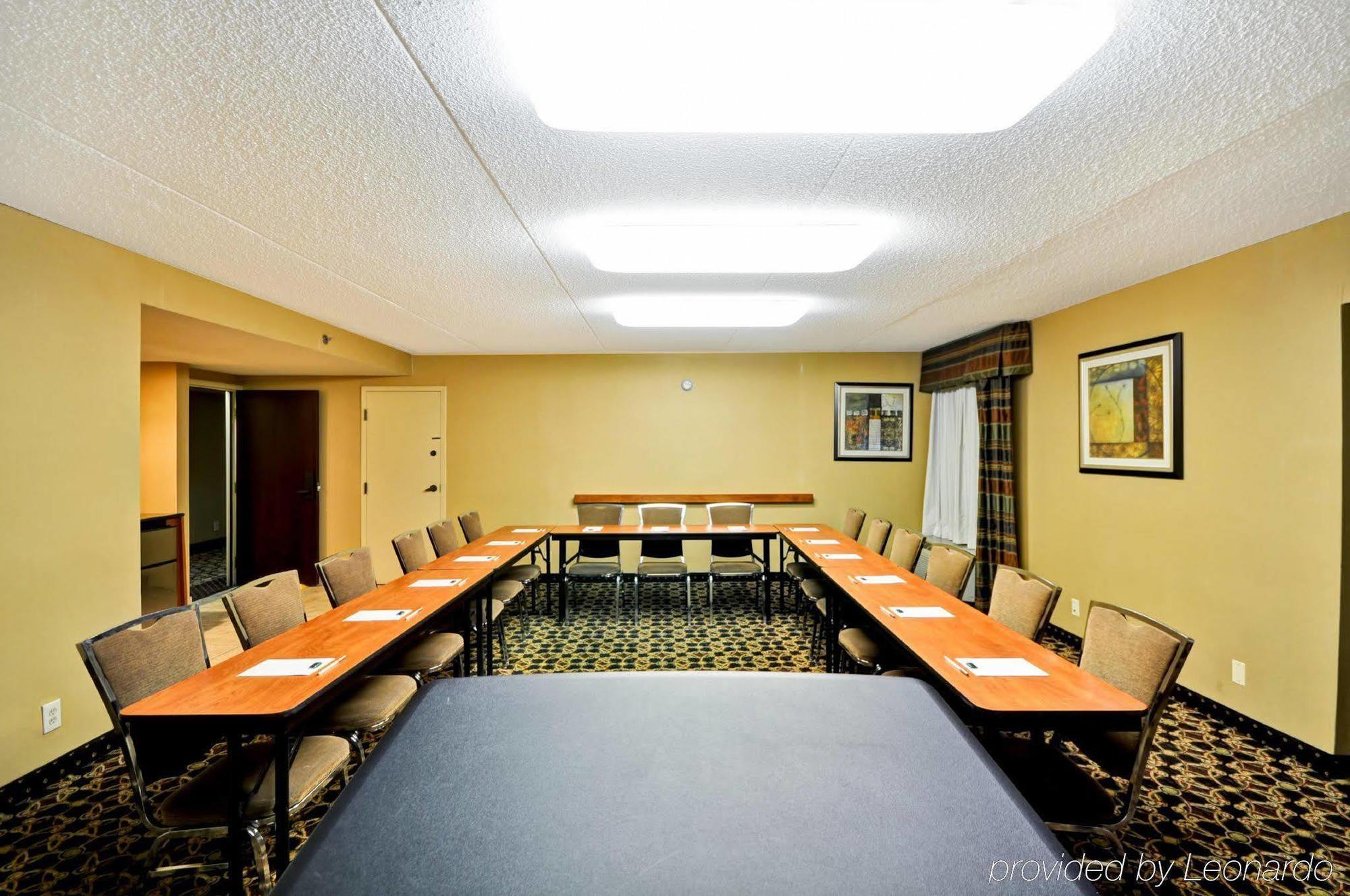 Hampton Inn Detroit Northville Εξωτερικό φωτογραφία