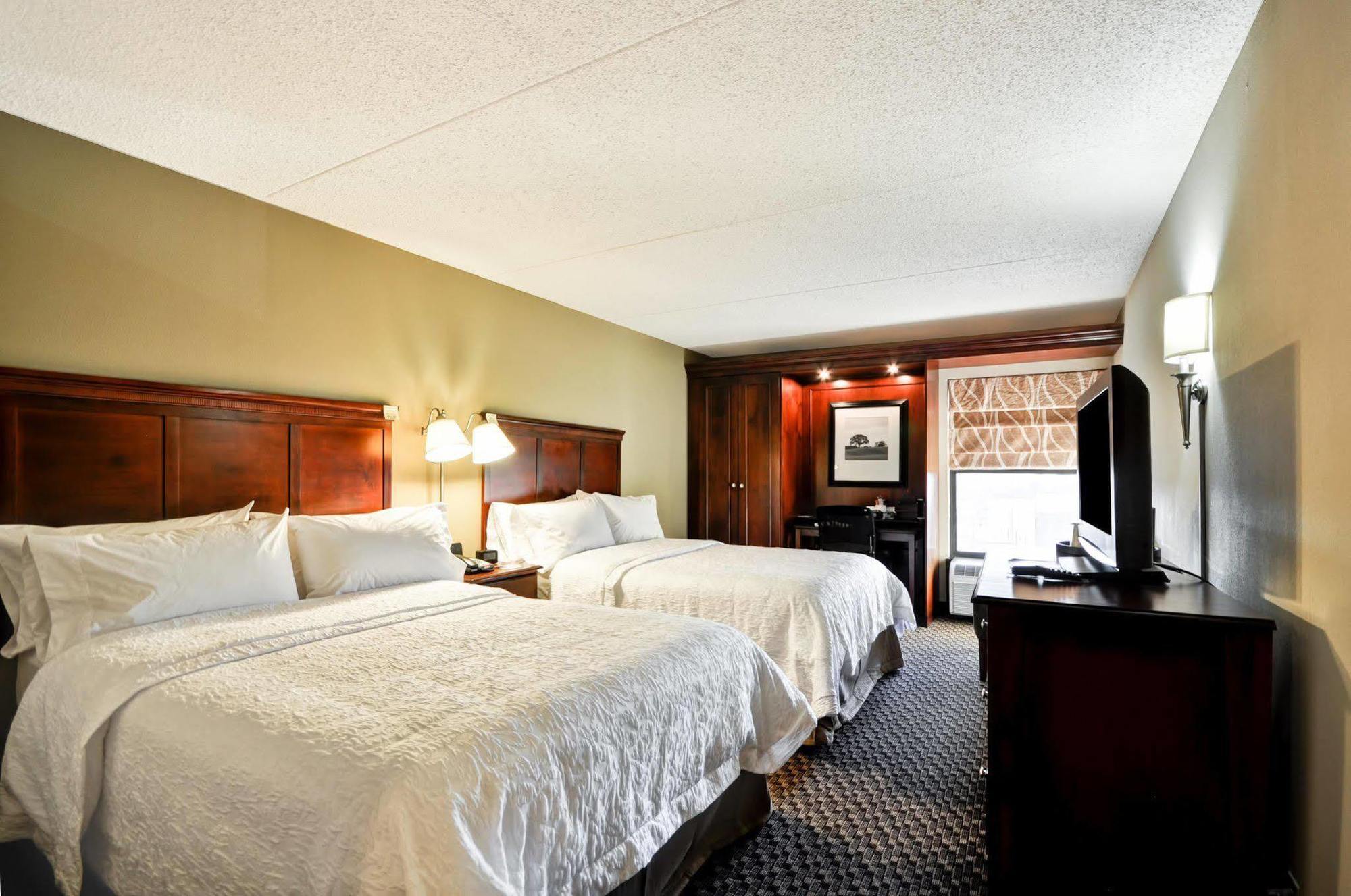Hampton Inn Detroit Northville Εξωτερικό φωτογραφία