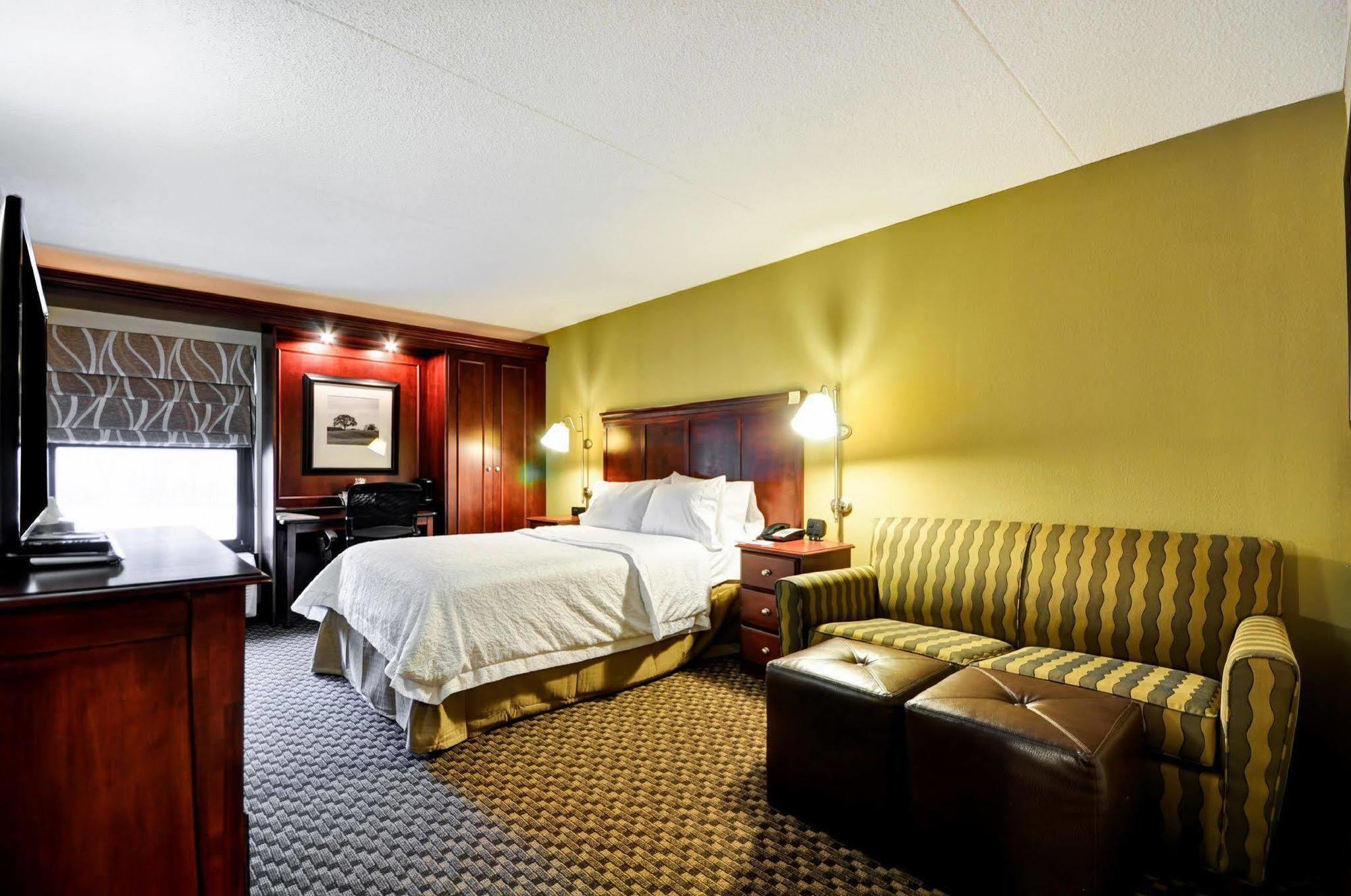 Hampton Inn Detroit Northville Εξωτερικό φωτογραφία
